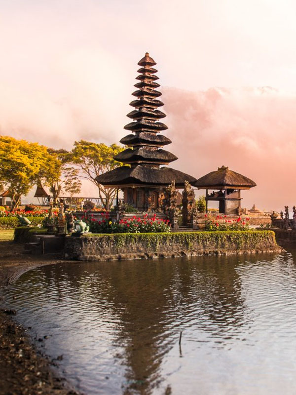 Pura Ulun Danu, Bali